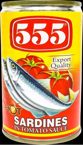 555 SARDINES IN TOMATO SAUCE HOT 155g x 100